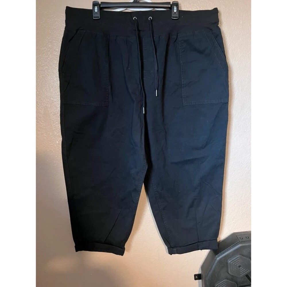 Terra & Sky Women's Plus Size Pull-On Cropped Pants